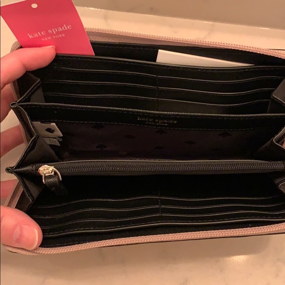 Kate Spade ♠️ “Authentic” Wallet - Picture 3 of 4
